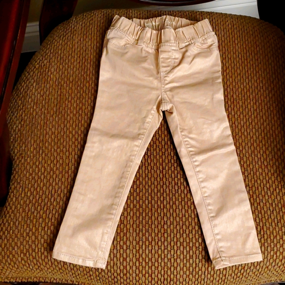Gap pants New with out tag